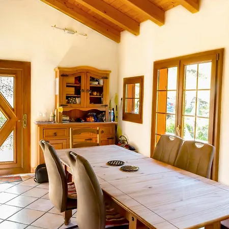 Edelweiss Chalet *